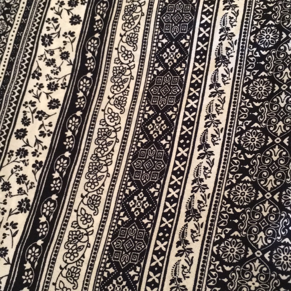 Forever 21 Trapeze Style Dress - Picture 3 of 7